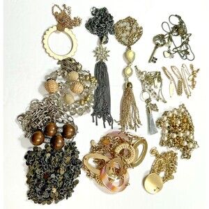 Jewelry Lot of 12 Necklaces Ready to Wear Mixed Media Metals Resell Some Signed